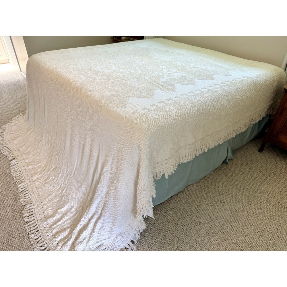 Vintage Maine Heritage Weavers Cream Off White Hobnail Coverlet Bedspread 120x96 - Picture 4 of 11